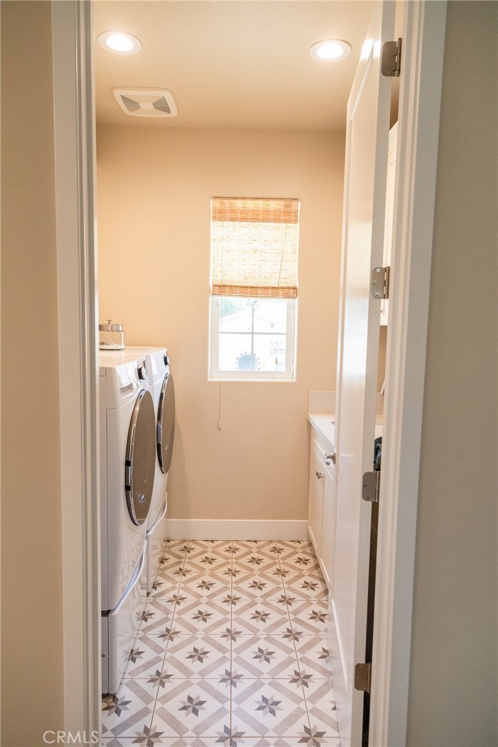 MLS #OC25261153 image #15