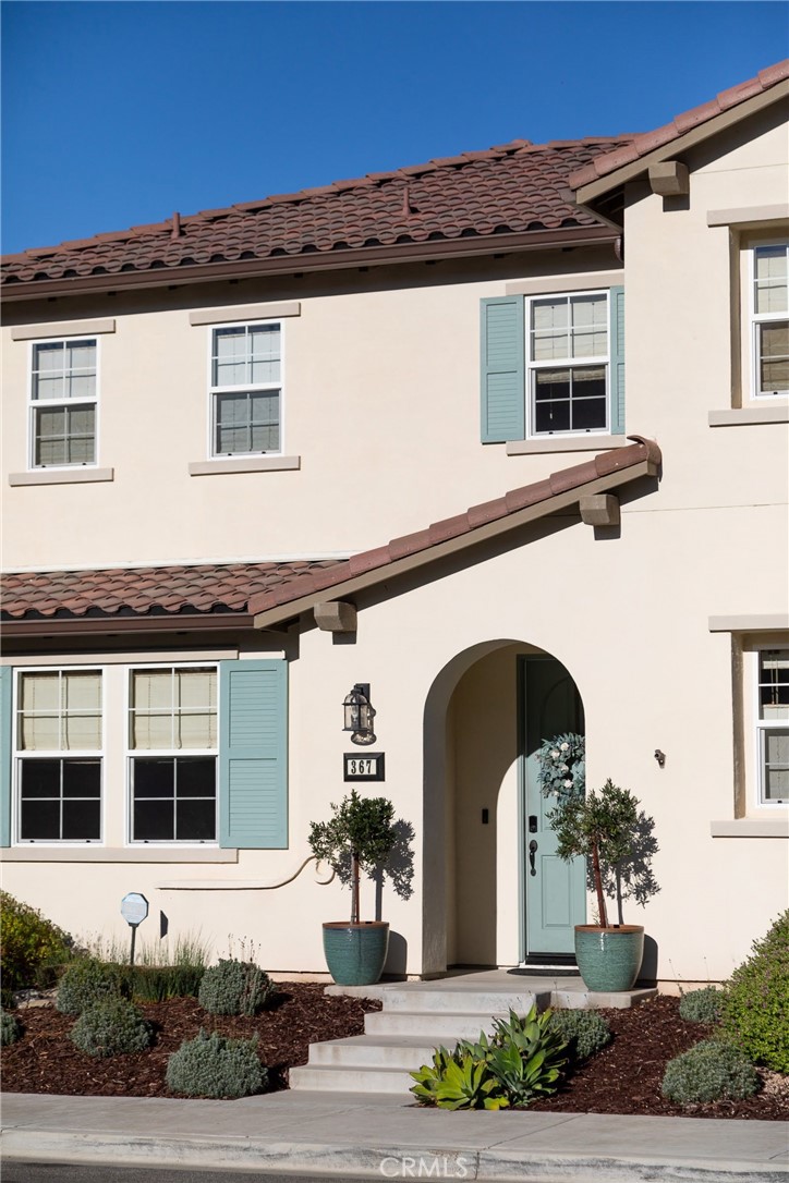 MLS #OC25261153 image #2