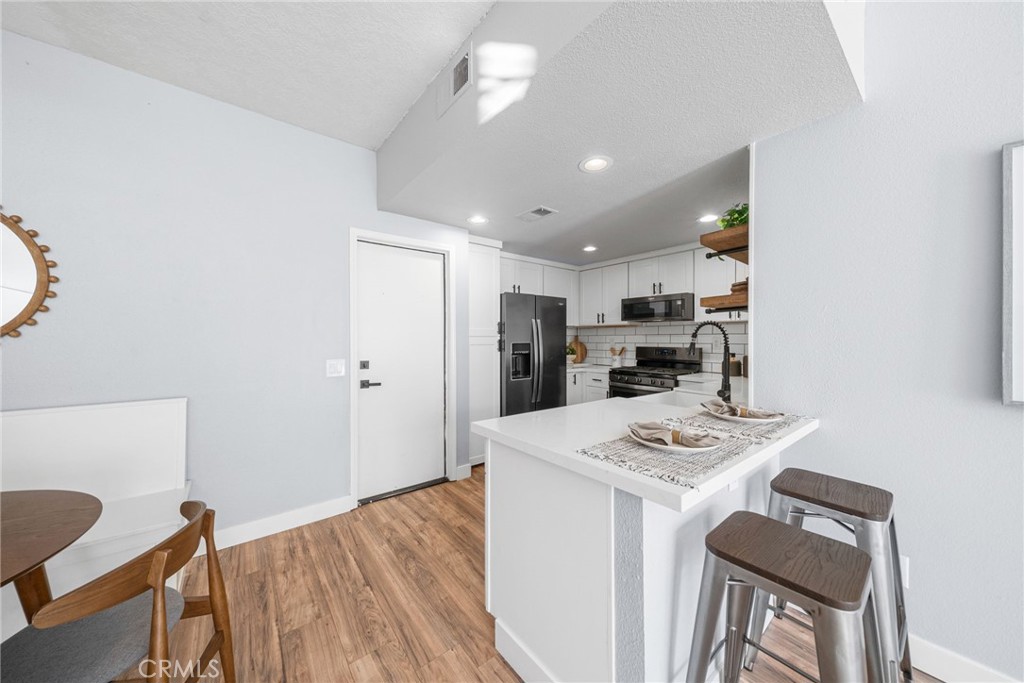 MLS #OC25261179 image #10