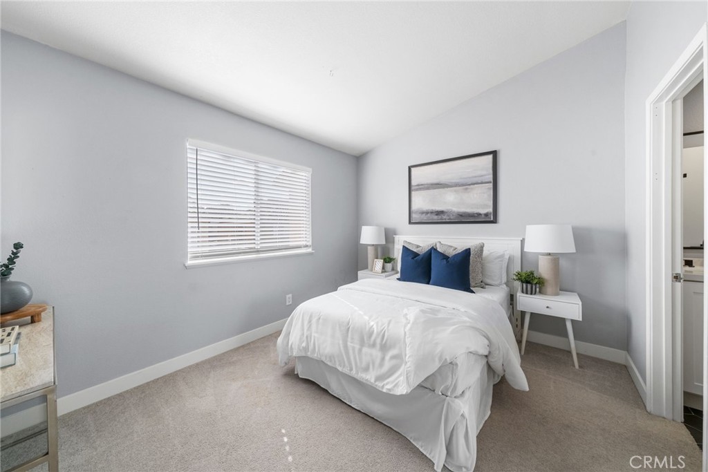 MLS #OC25261179 image #17