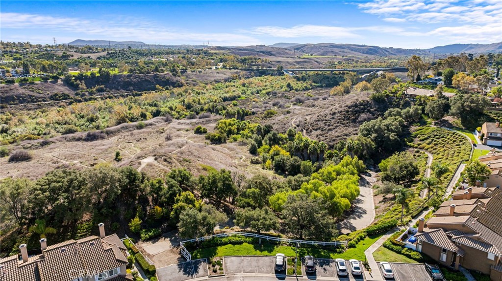 MLS #OC25261179 image #37