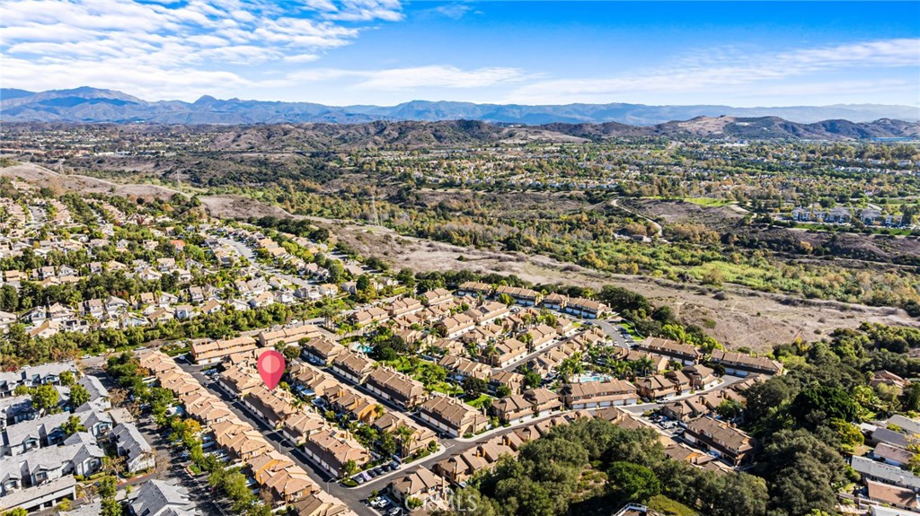 MLS #OC25261179 image #41