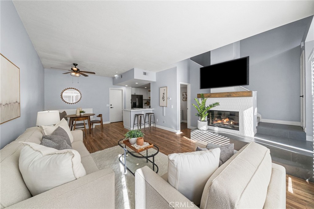 MLS #OC25261179 image #5