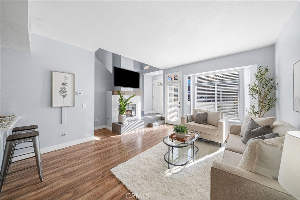 MLS #OC25261179 image #7