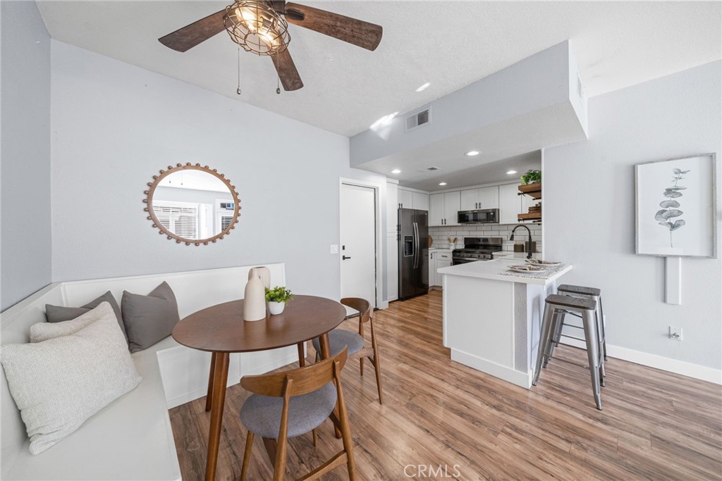 MLS #OC25261179 image #8