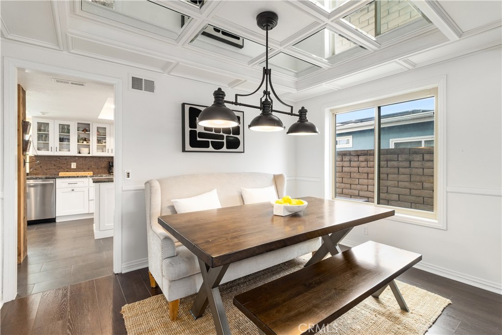 MLS #OC25261205 image #16