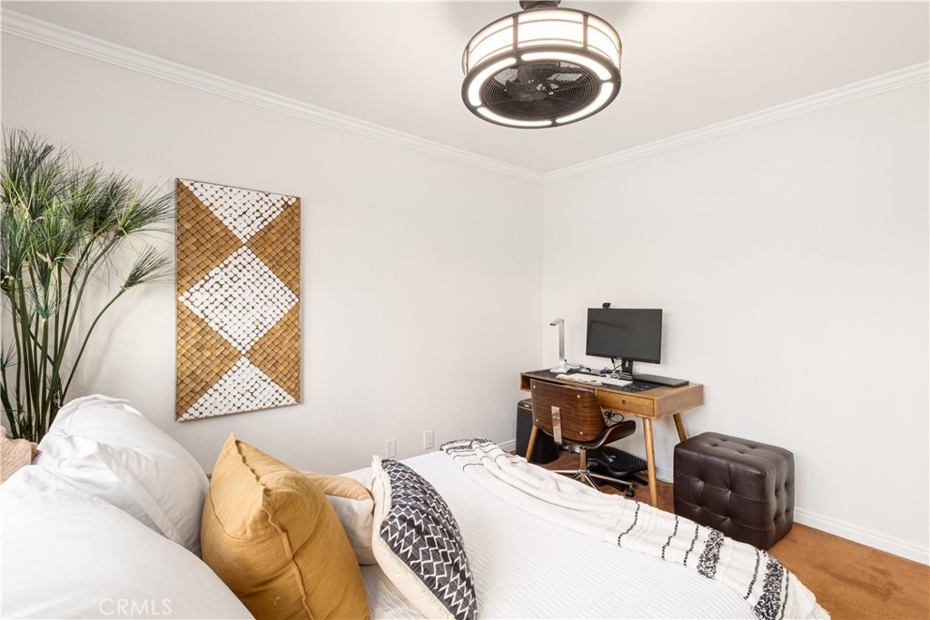 MLS #OC25261205 image #25