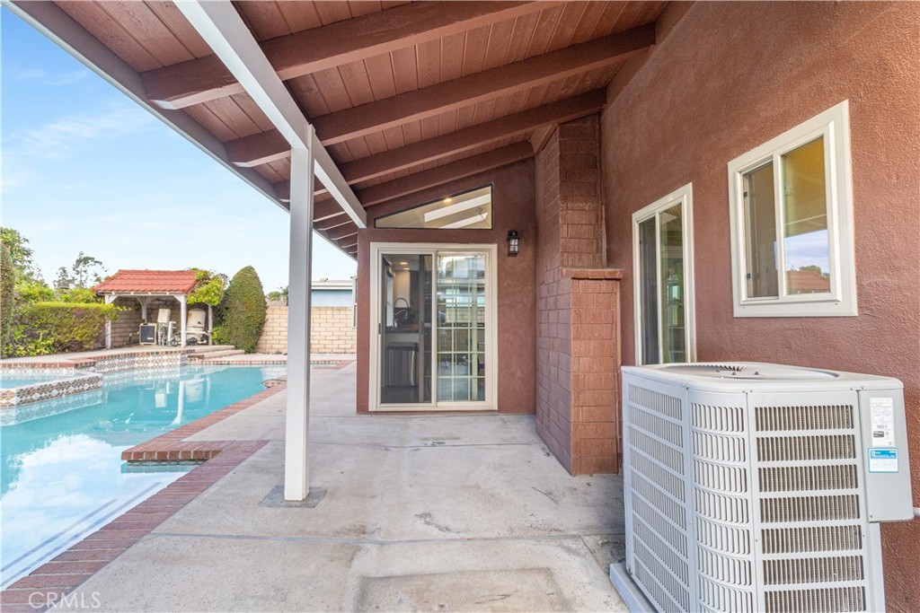 MLS #OC25261205 image #31