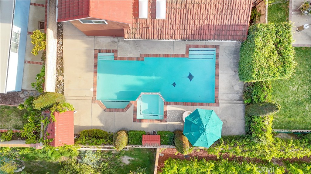 MLS #OC25261205 image #32