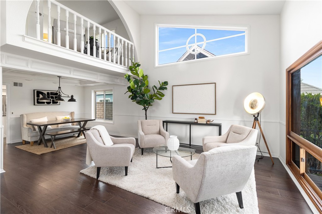 MLS #OC25261205 image #4