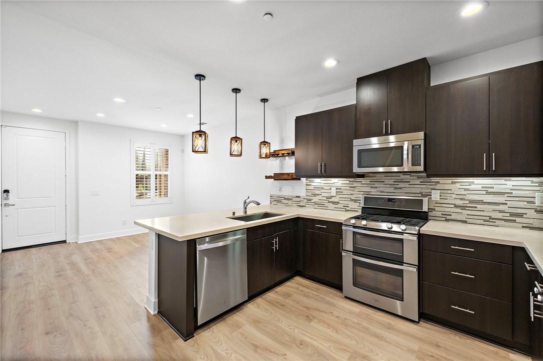 MLS #OC25261230 image #11