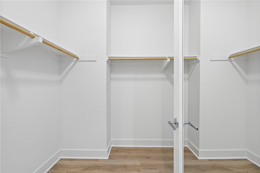 MLS #OC25261230 image #18