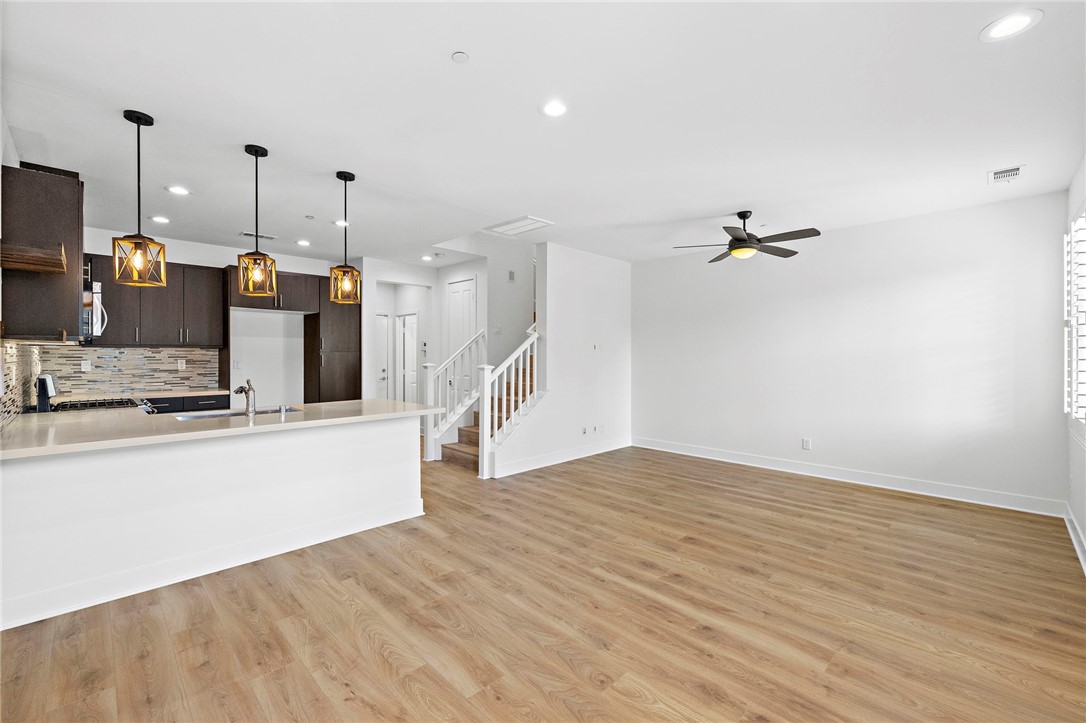 MLS #OC25261230 image #6