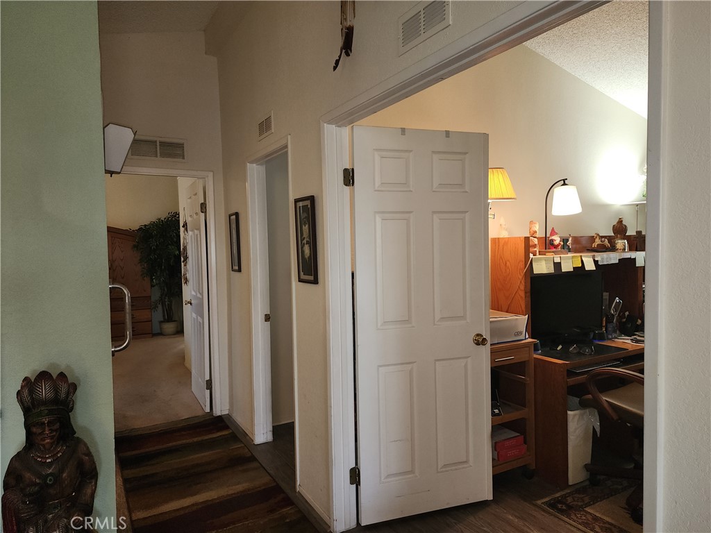 MLS #OC25261243 image #21