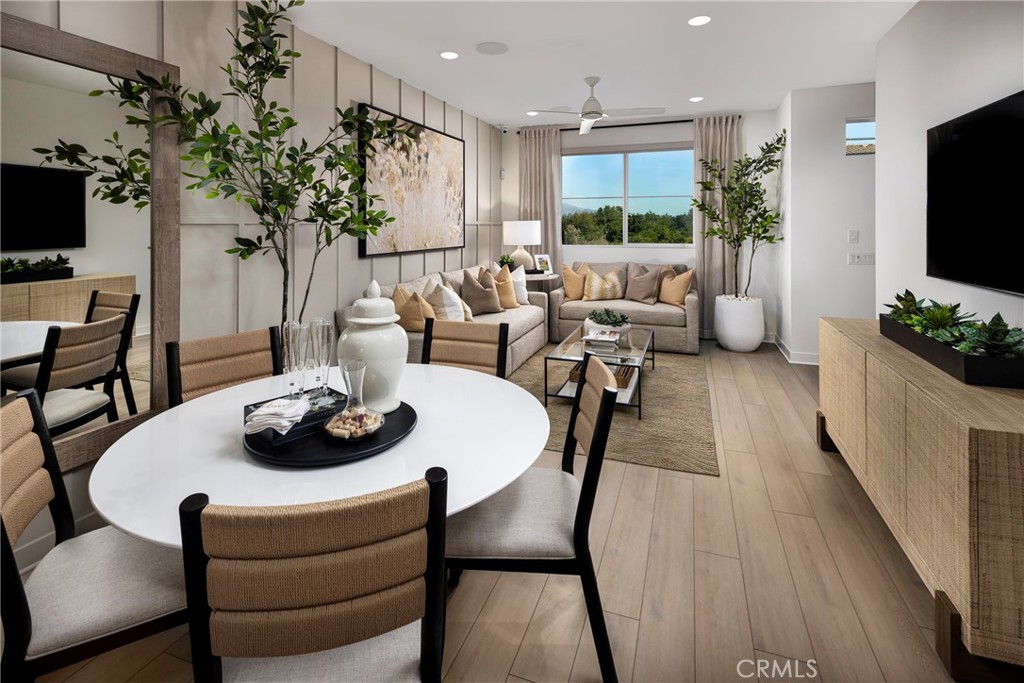 MLS #OC25261258 image #2