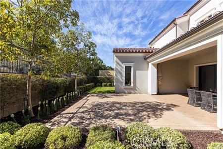 MLS #OC25261297 image #27