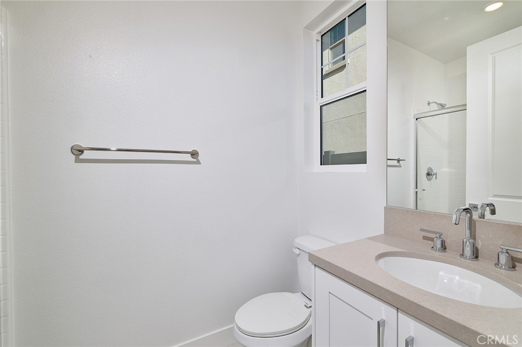 MLS #OC25261309 image #14