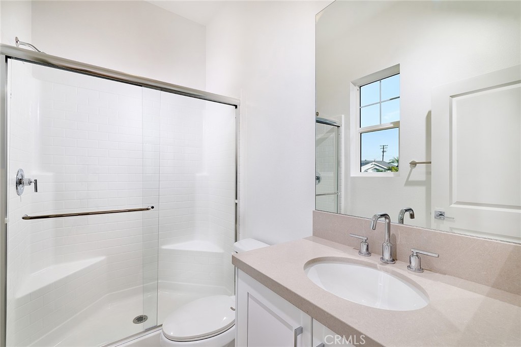 MLS #OC25261309 image #17