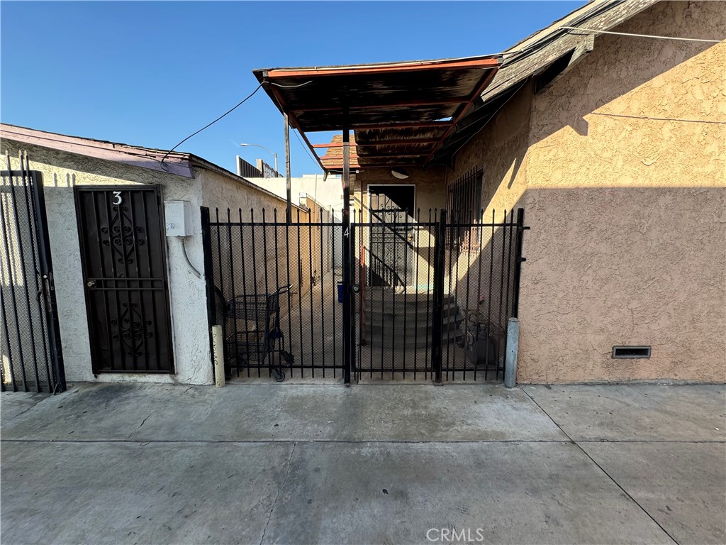 MLS #OC25261318 image #10