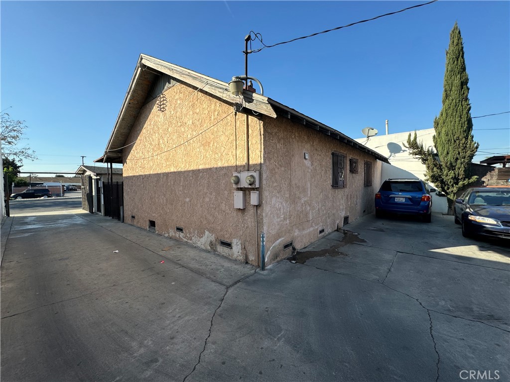 MLS #OC25261318 image #23