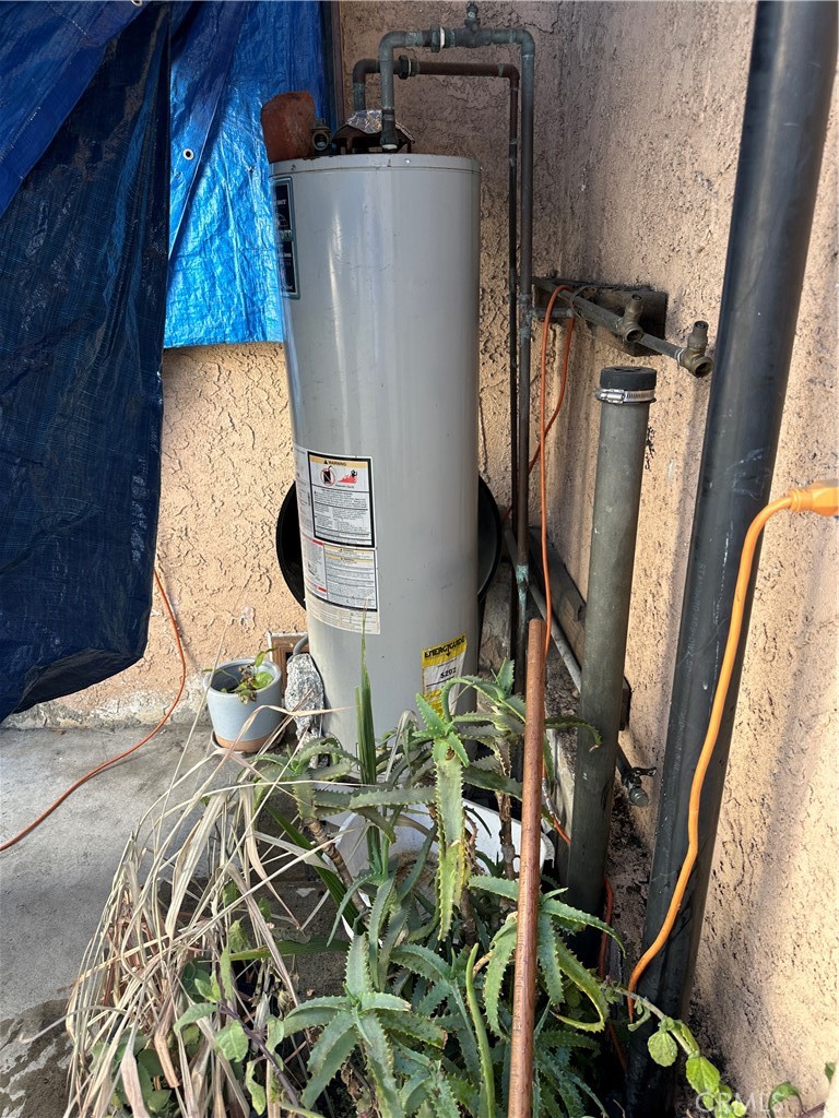 MLS #OC25261318 image #28