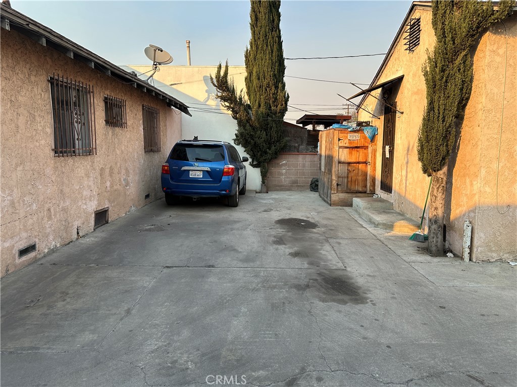 MLS #OC25261318 image #4