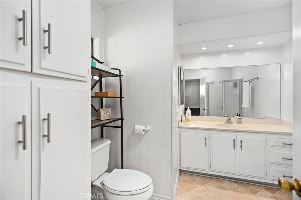 MLS #OC25261326 image #21