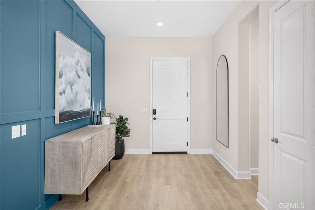 MLS #OC25261333 image #4