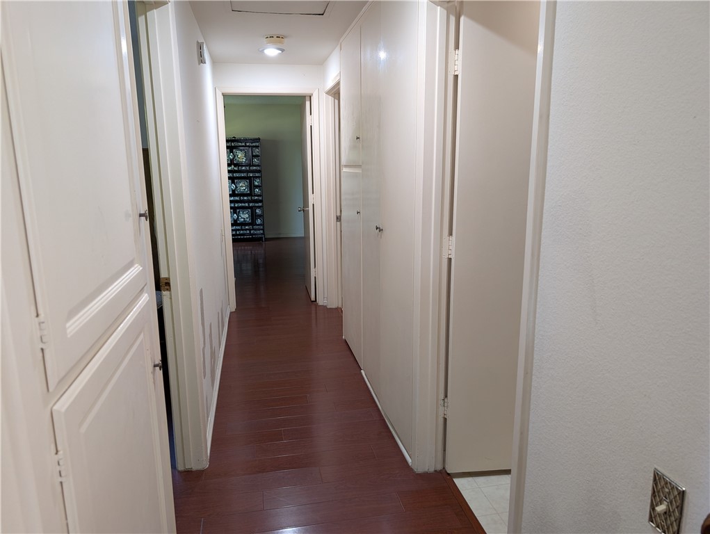 MLS #OC25261338 image #4