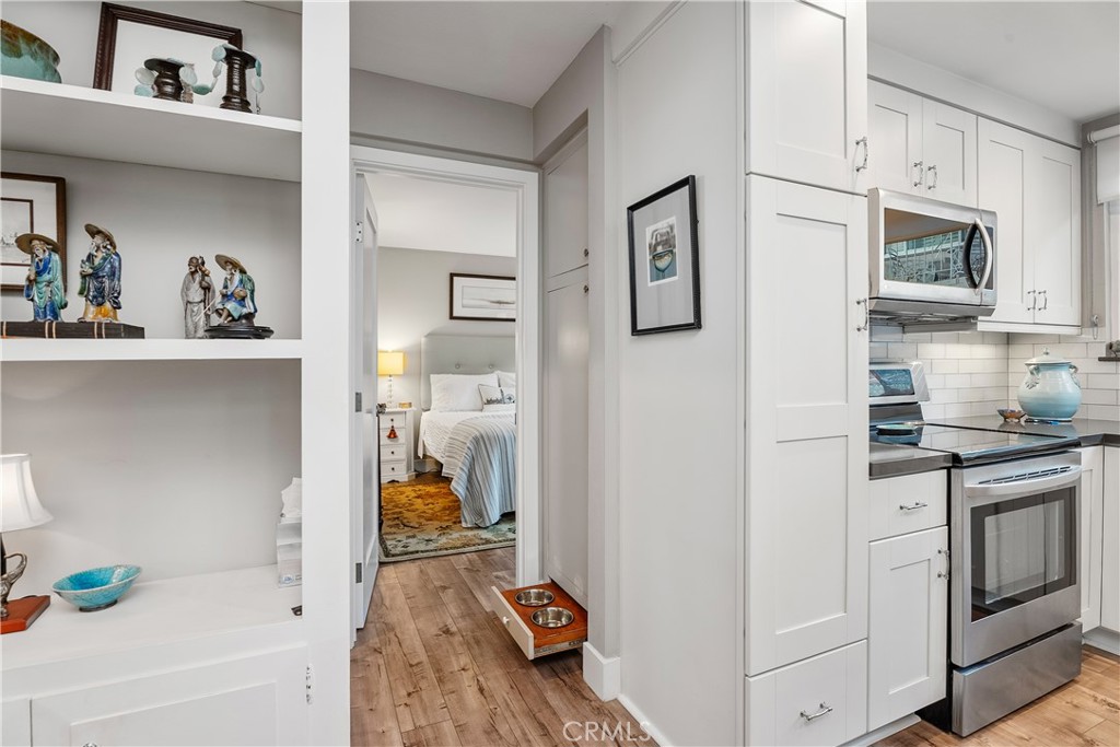 MLS #OC25261360 image #12