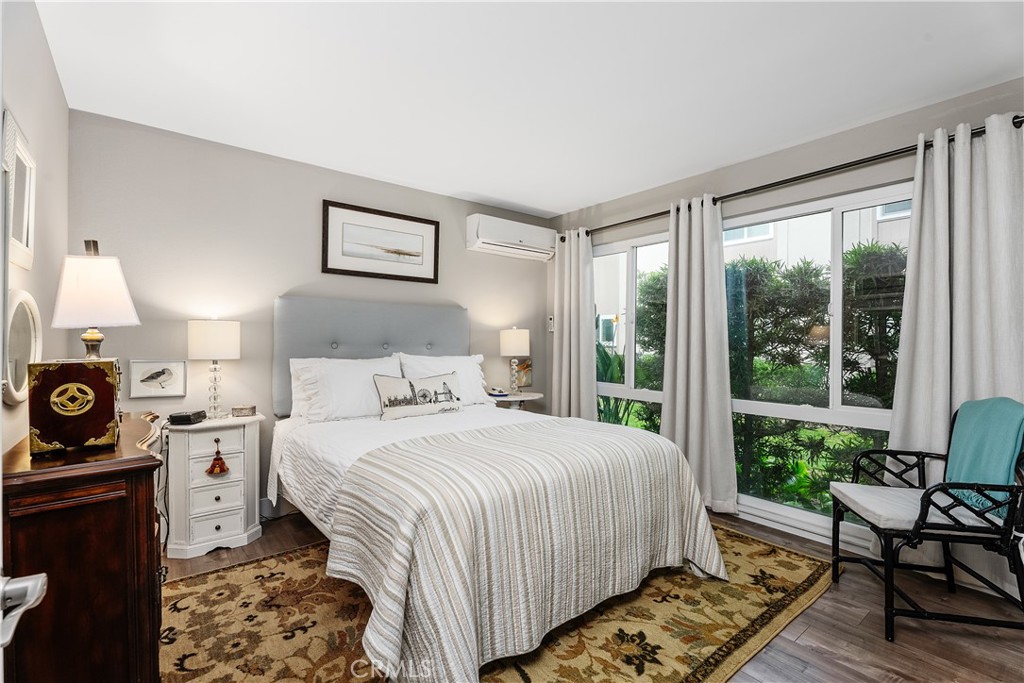 MLS #OC25261360 image #16