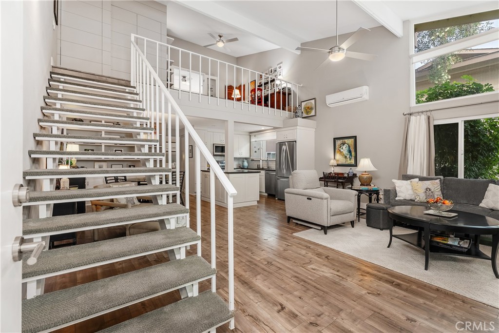 MLS #OC25261360 image #3