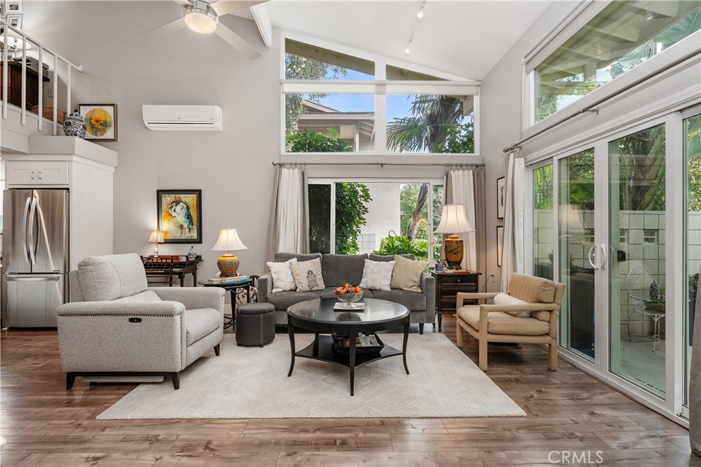 MLS #OC25261360 image #4