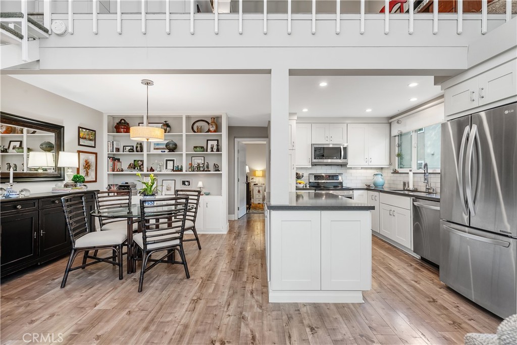 MLS #OC25261360 image #8