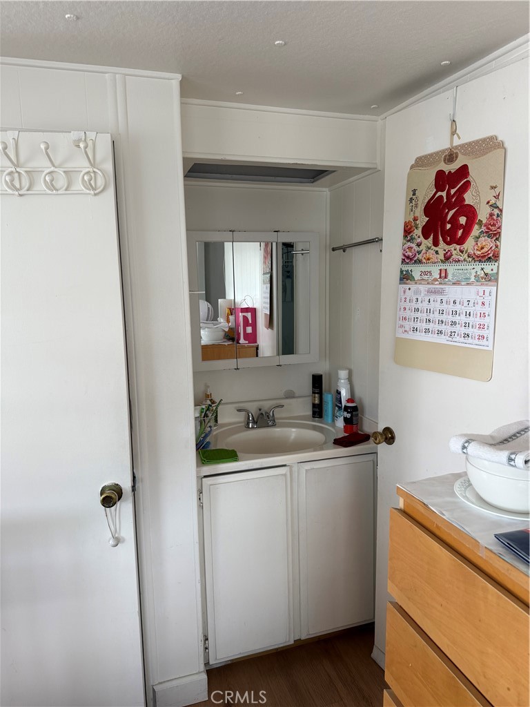 MLS #OC25261374 image #15