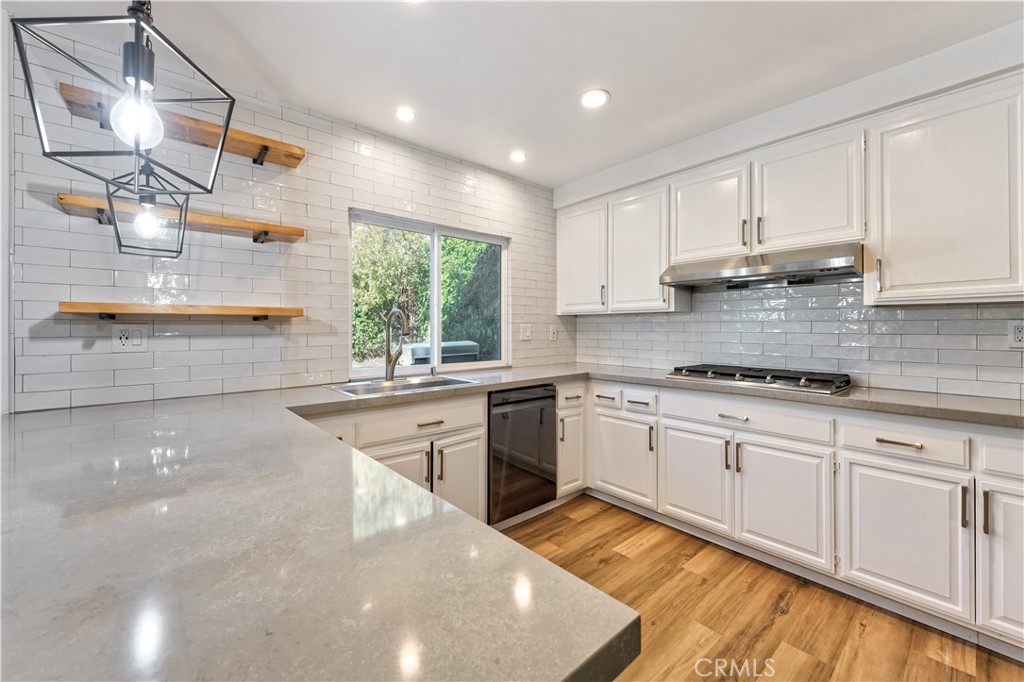 MLS #OC25261399 image #13