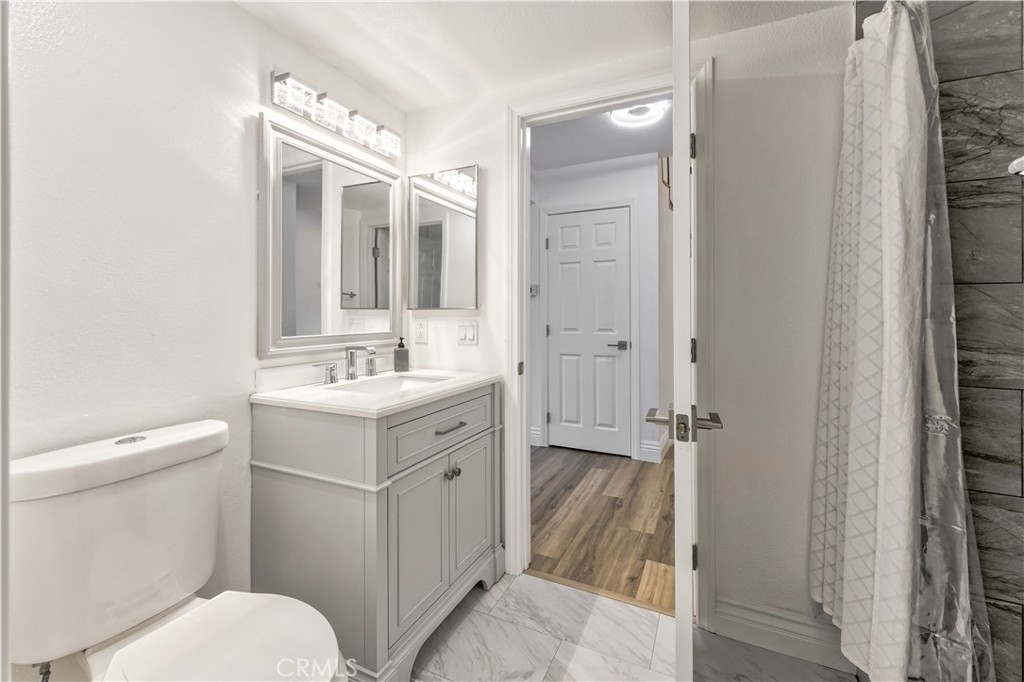 MLS #OC25261399 image #20