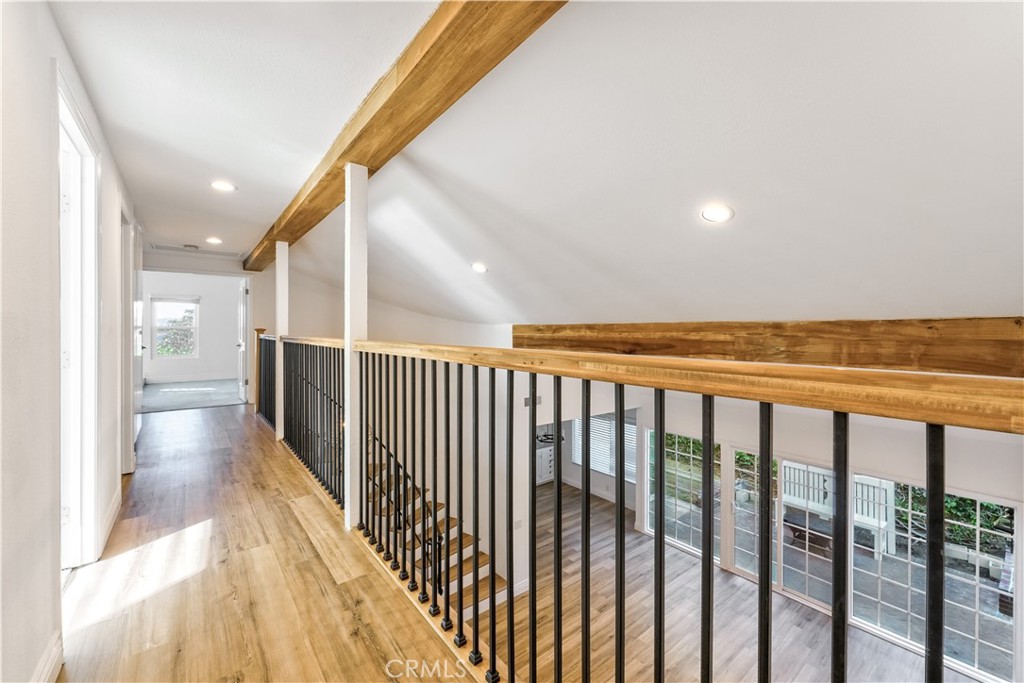 MLS #OC25261399 image #33