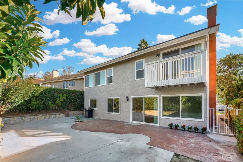 MLS #OC25261399 image #37