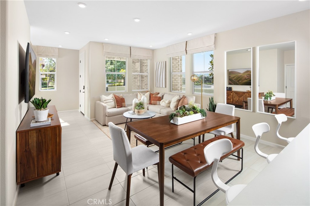 MLS #OC25261401 image #8