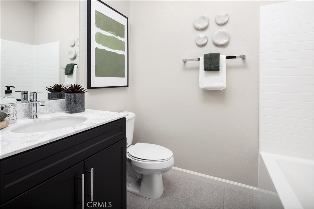 MLS #OC25261403 image #12