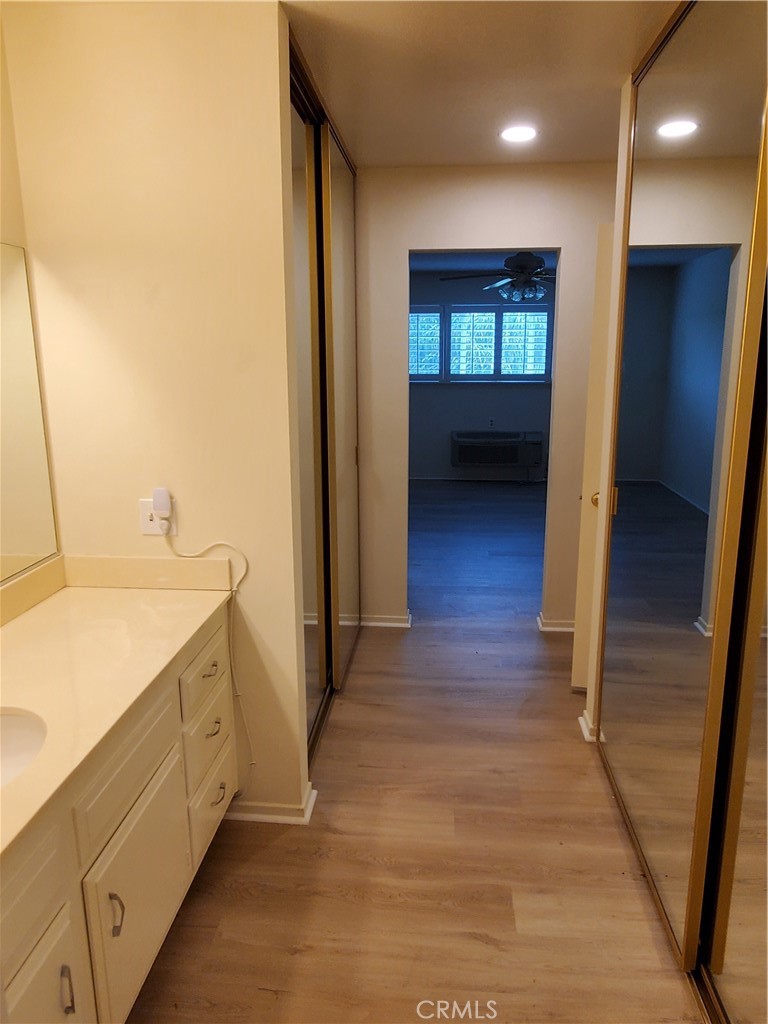 MLS #OC25261405 image #10