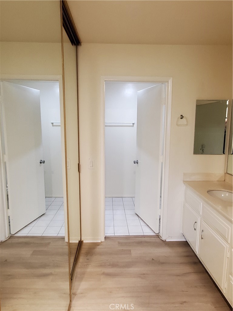 MLS #OC25261405 image #11