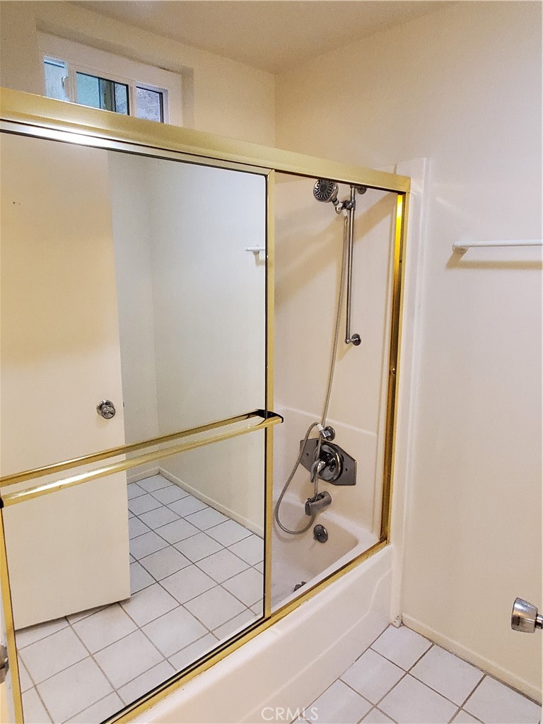 MLS #OC25261405 image #12