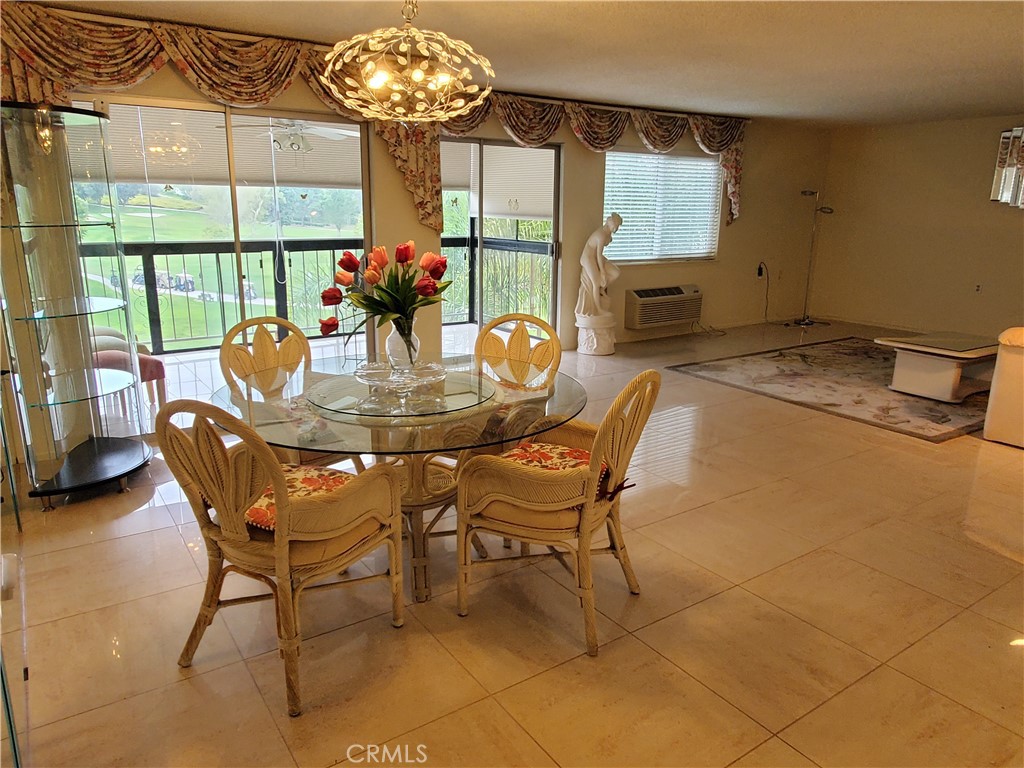 MLS #OC25261405 image #4