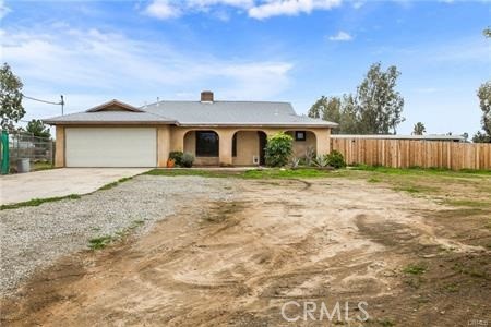 MLS #OC25261418 image #1