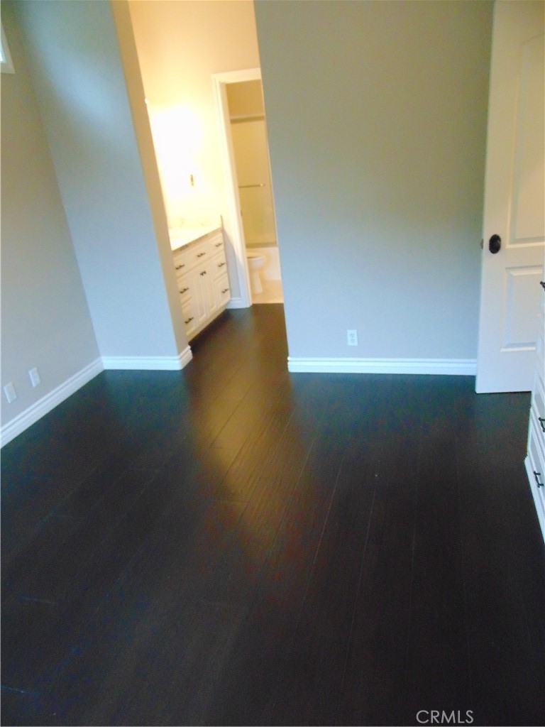 MLS #OC25261441 image #24