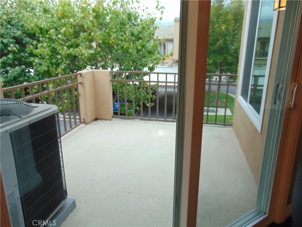 MLS #OC25261441 image #29