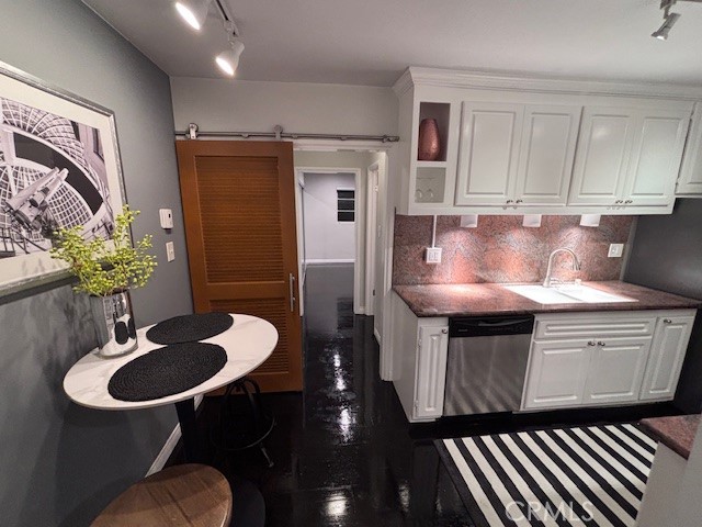 MLS #OC25261452 image #10