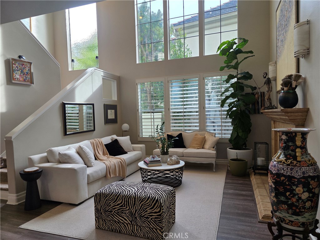 MLS #OC25261490 image #5